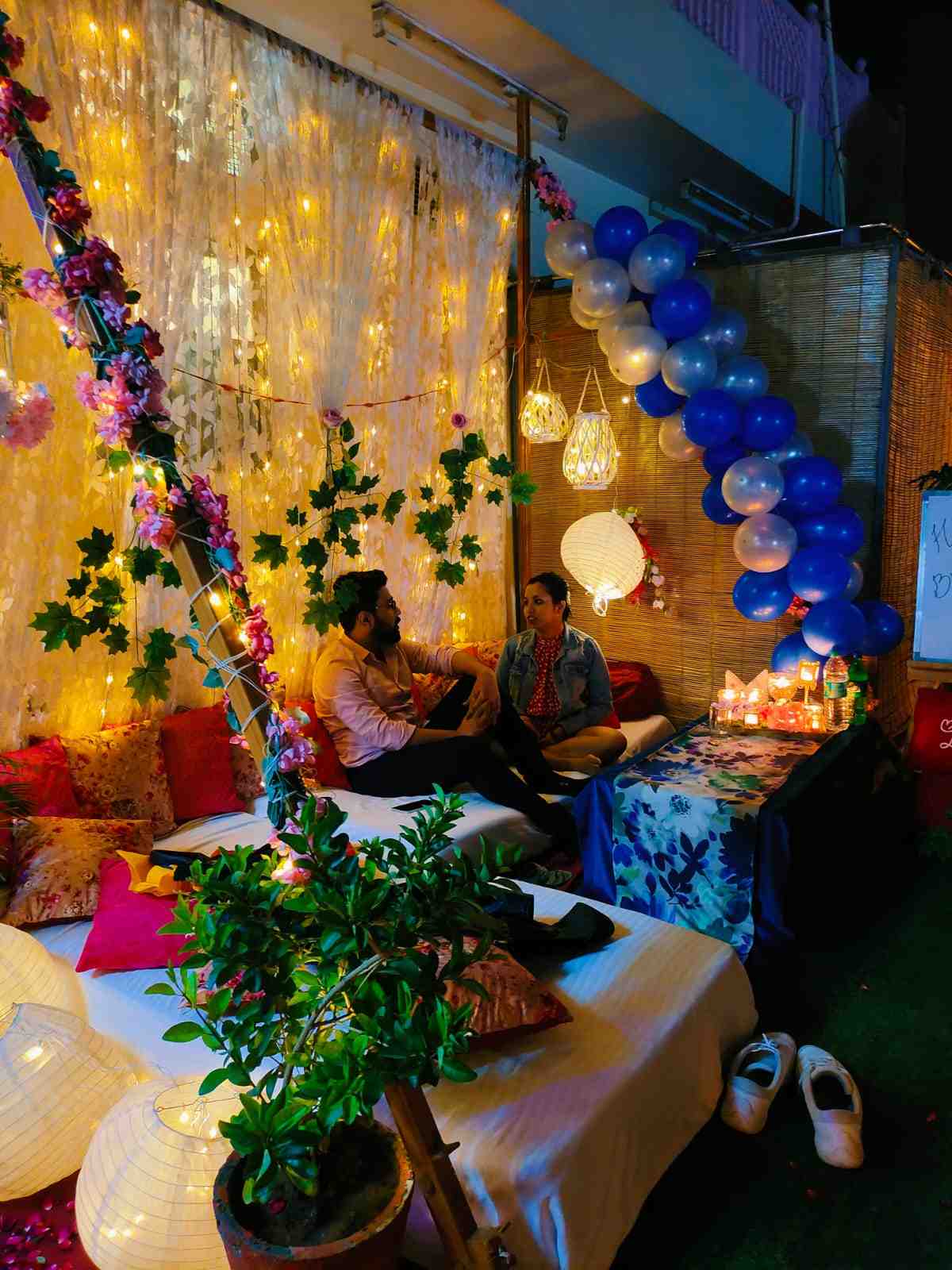 Fairytale Fountain Candlelight Dinning in Jaipur, Romantic Candlelight